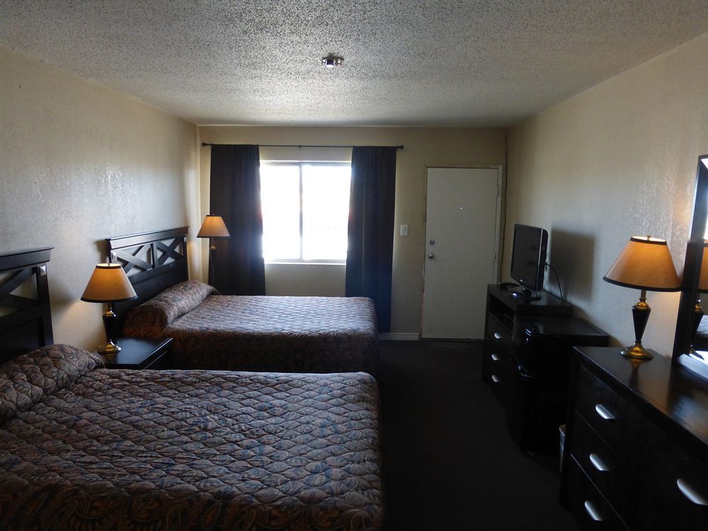 Travel Inn Laramie Exterior foto