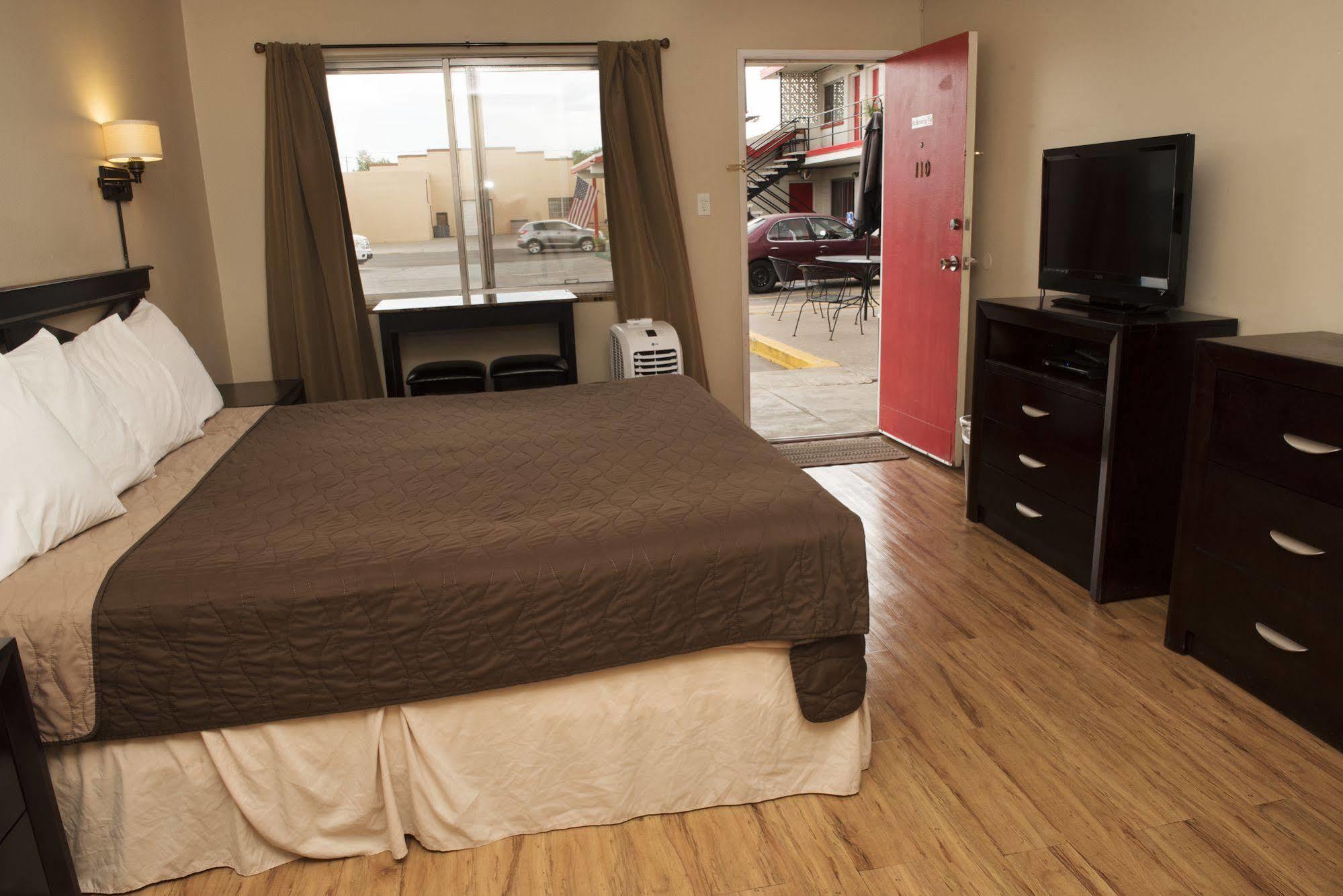 Travel Inn Laramie Exterior foto